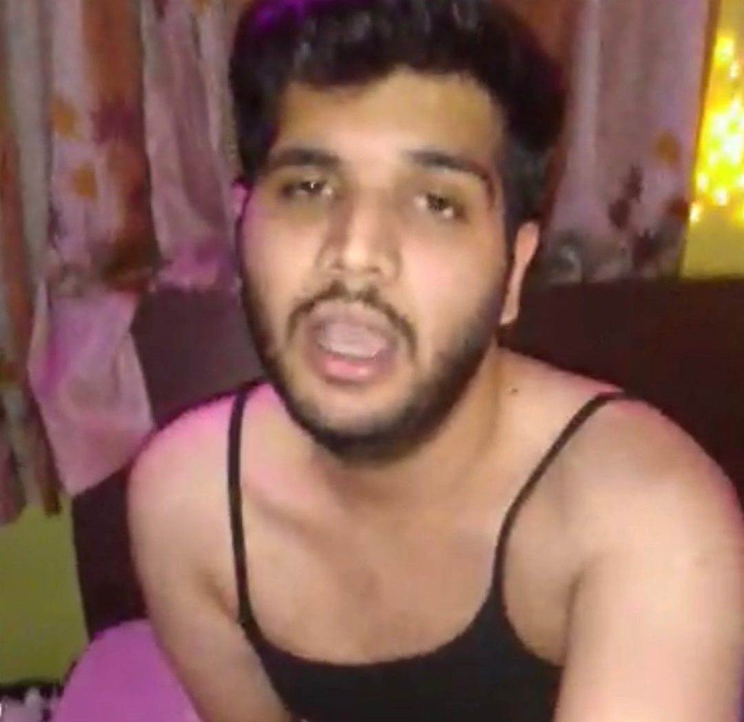 Indian faggot riding a dildo