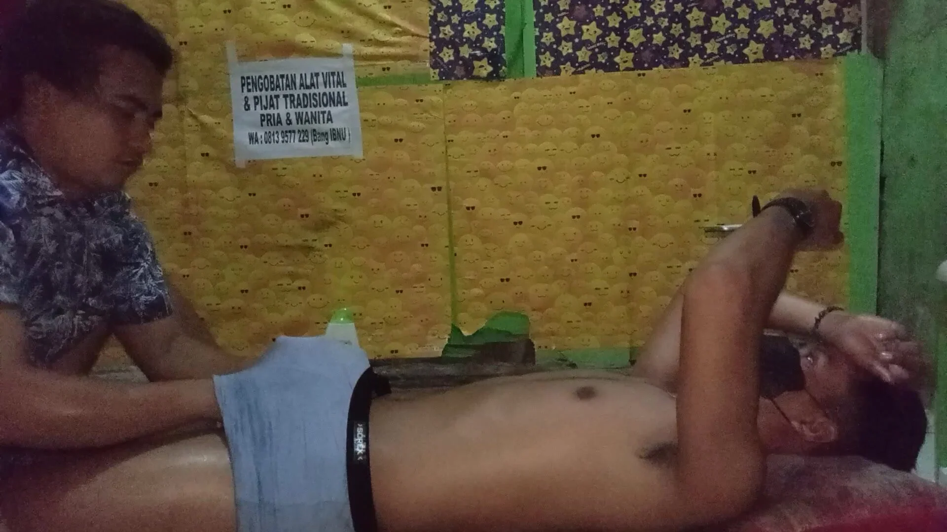 Video Bokep 1 Cewek 2 Cowok - Indonesian massage #3 - ThisVid.com