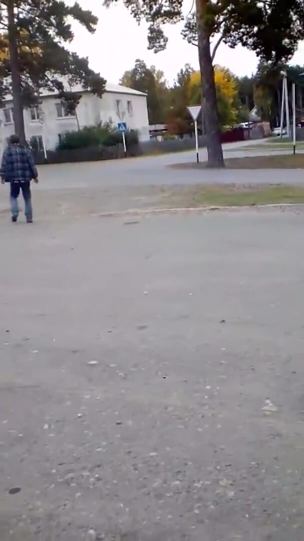 drunk pissing - video 9