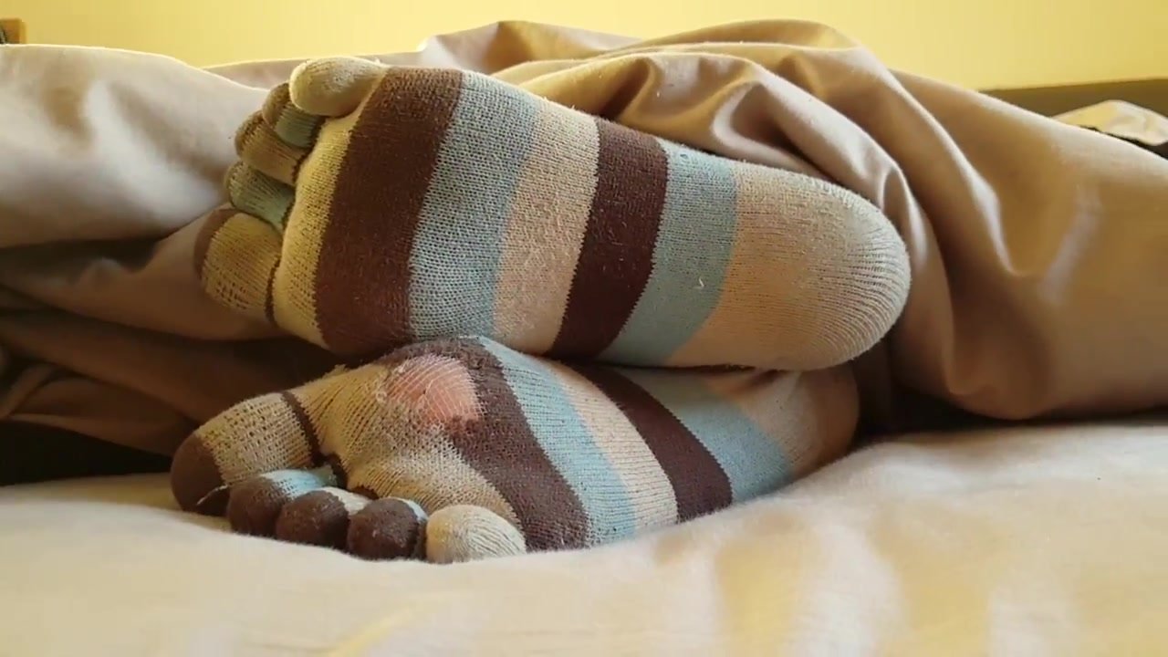 Sleeping socks - video 2