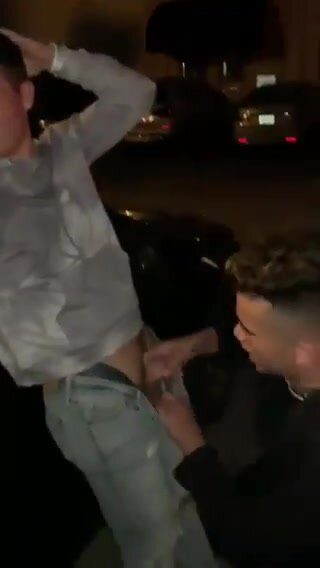 Str8 guy letting his buddy blow him on the street