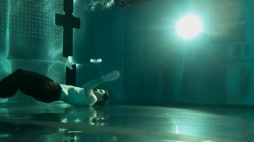 Merman Rick barefaced underwater in pool