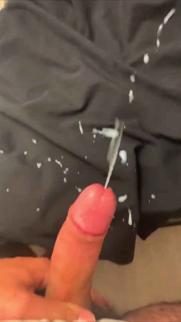 Cute uncut cub jo cum spray