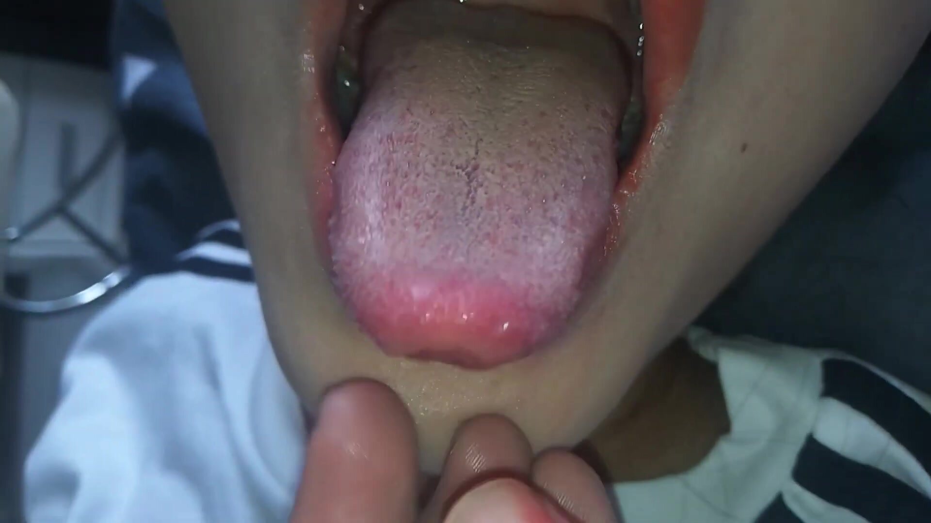 Play girl's tongue