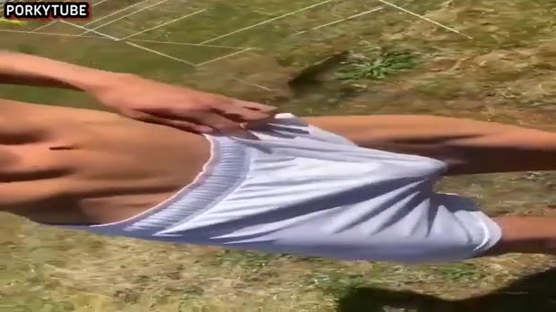 Muscle twink outdoor long cock