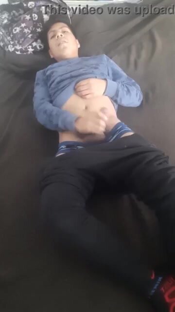 Hot 20yr old Jerking in Nice Boxers