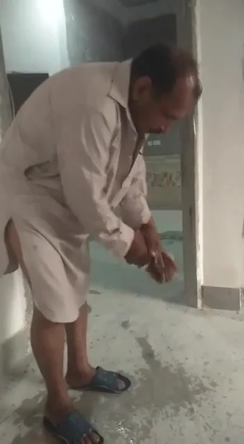 Indian uncle changing cloth and flash dick - ThisVid.com
