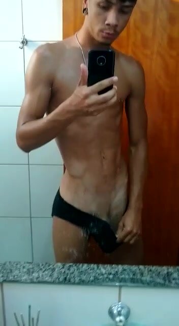 Latin Escort 33