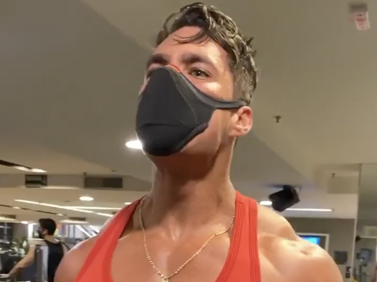 Masked Bodybuilder No.2 - video 2
