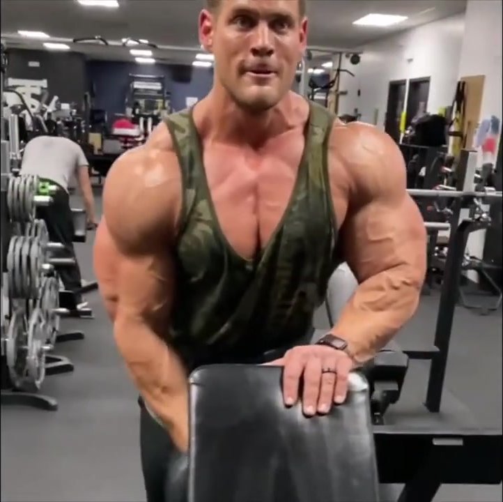 bodybuilder - video 14