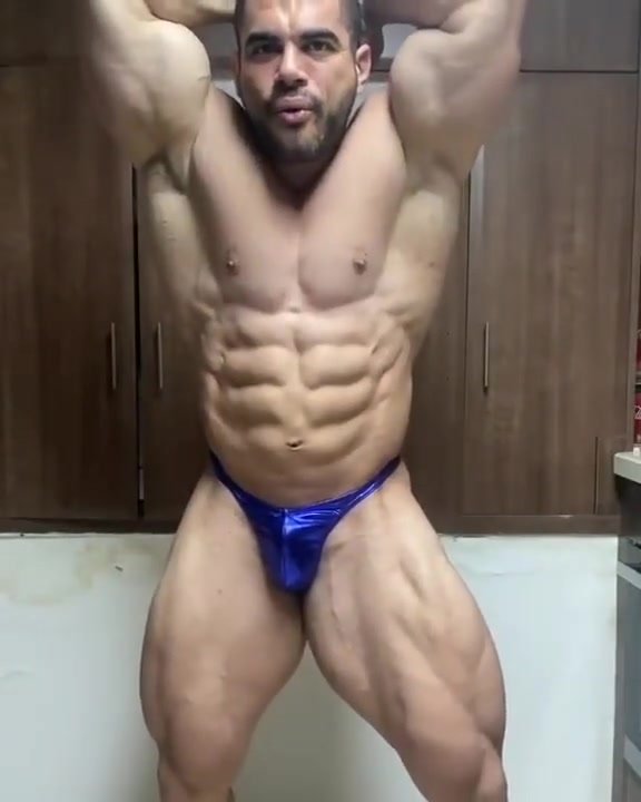 bodybuilder in blue