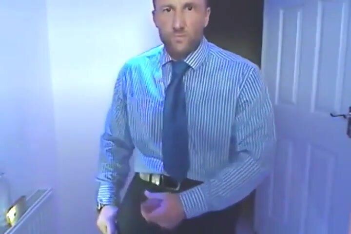 Str8 daddy has a new suit