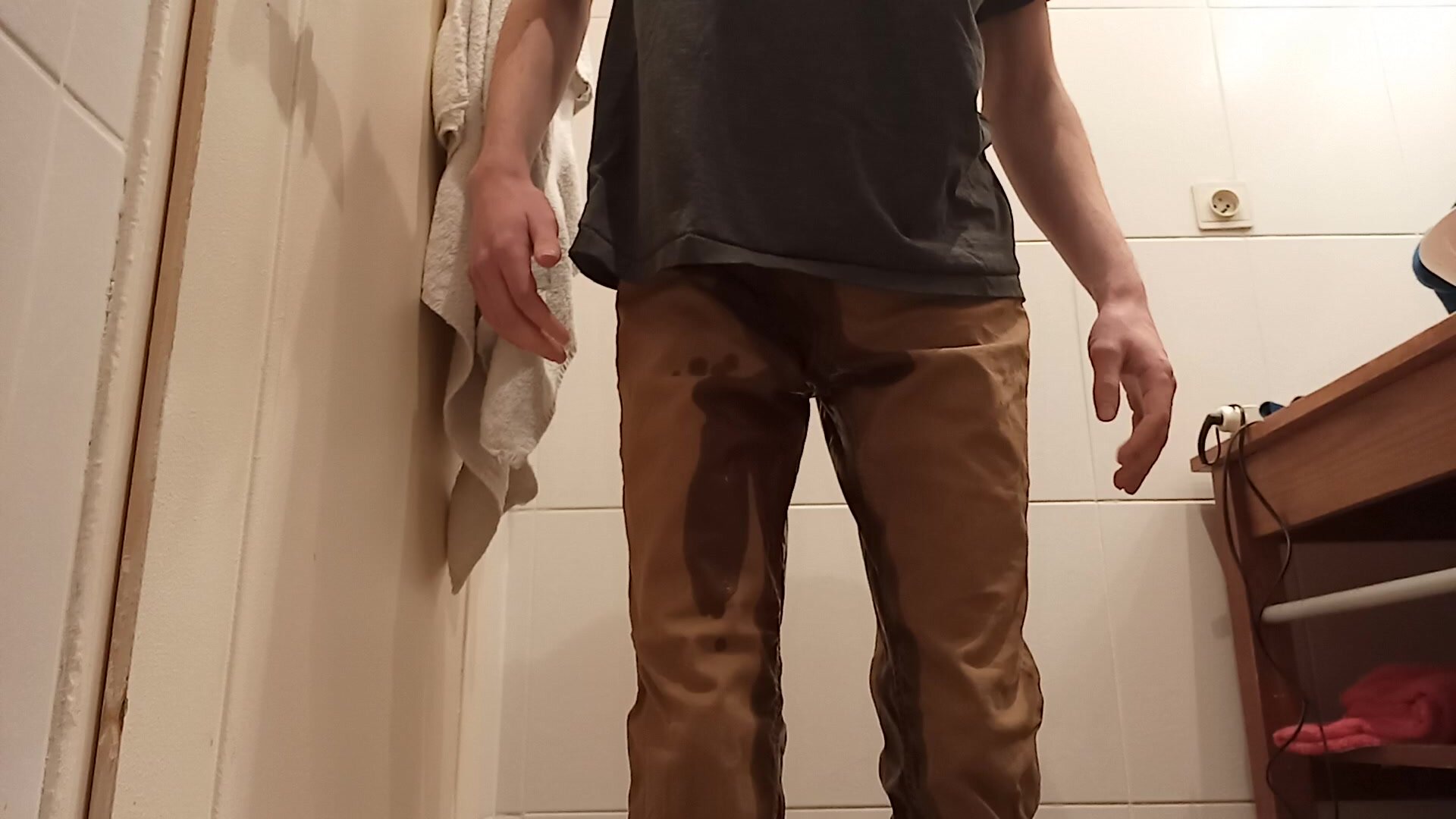 pee accident , can\