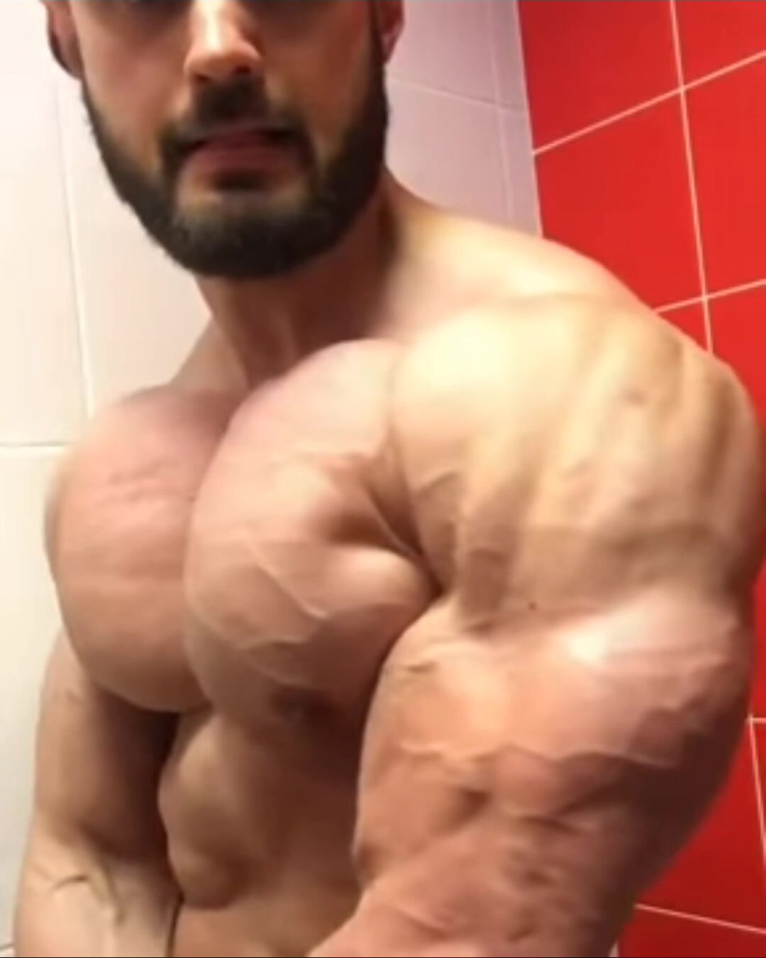 Muscle - video 127