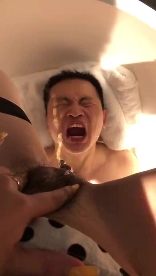 Chinese toilet slave pee - video 2