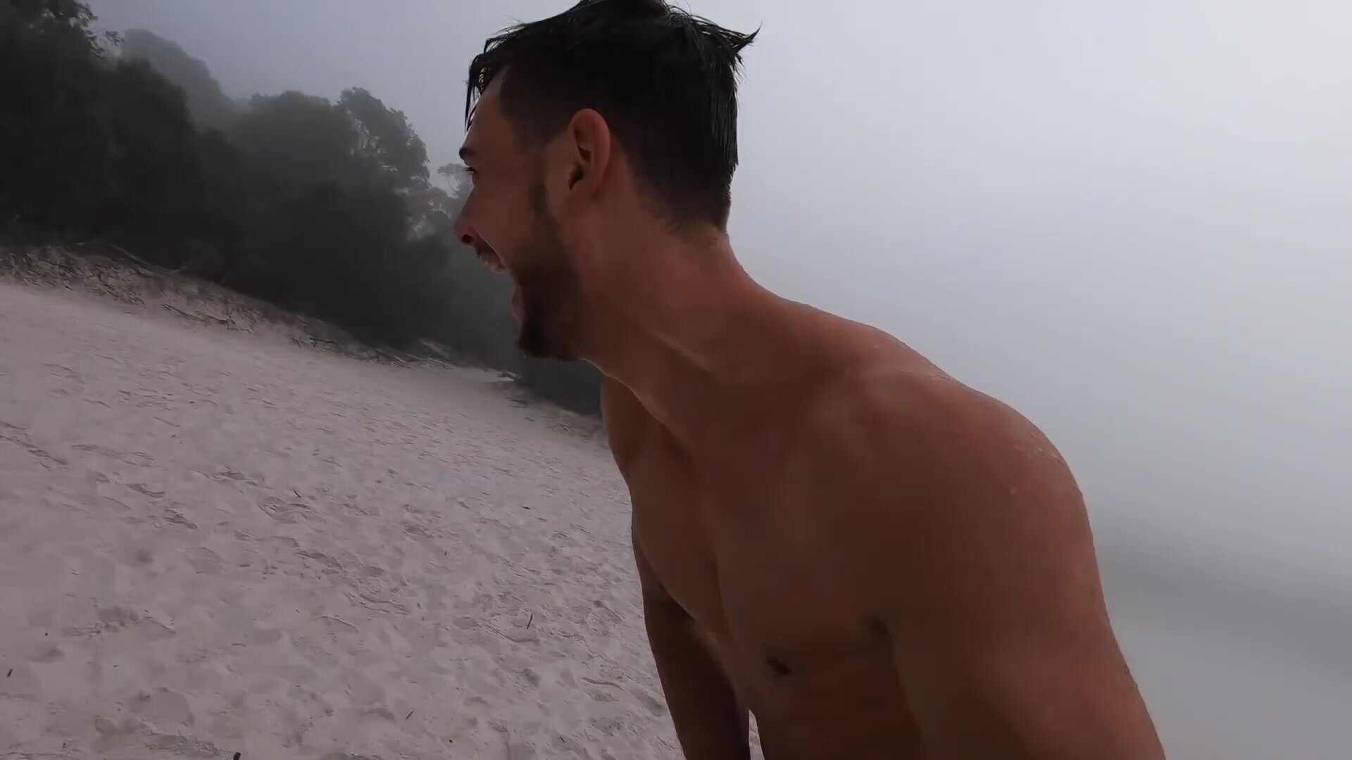 Hot Guys: Aussie vs. German Skinny Dipping - ThisVid.com