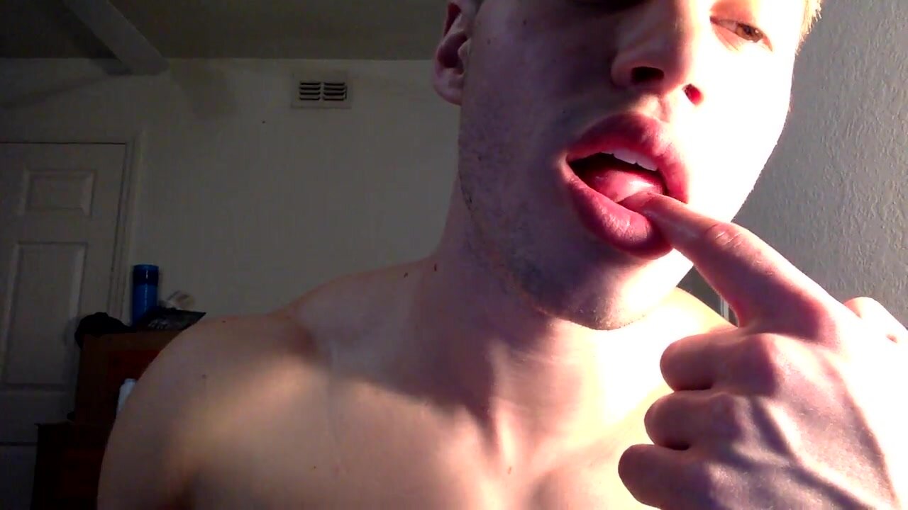 Muscle Jock Mouth Play