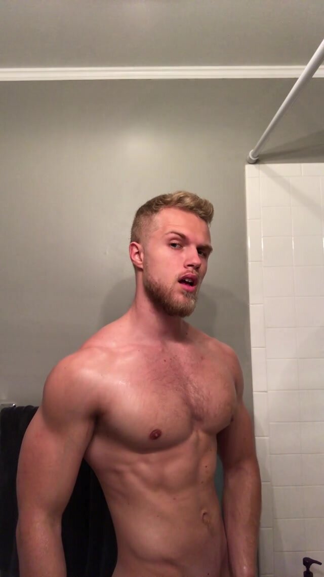 Blonde muscle god