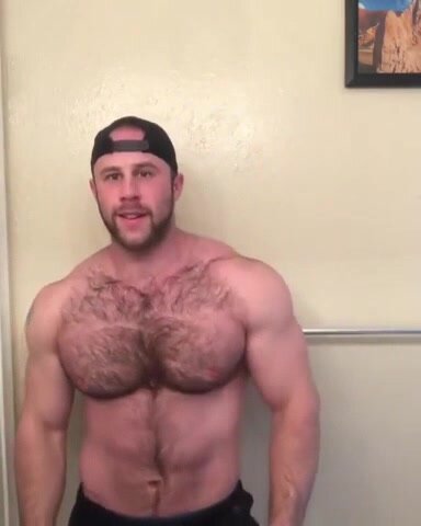 Hairy muscle stud dancing
