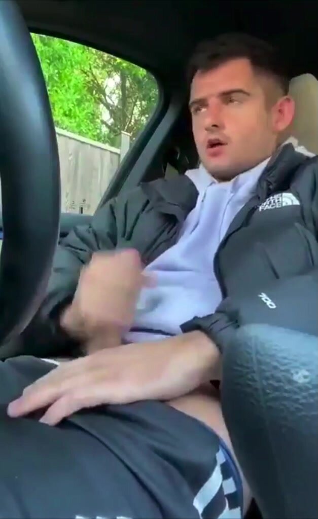 Quick JO & cum in car