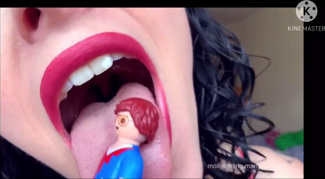 Giantess teases and vores little man