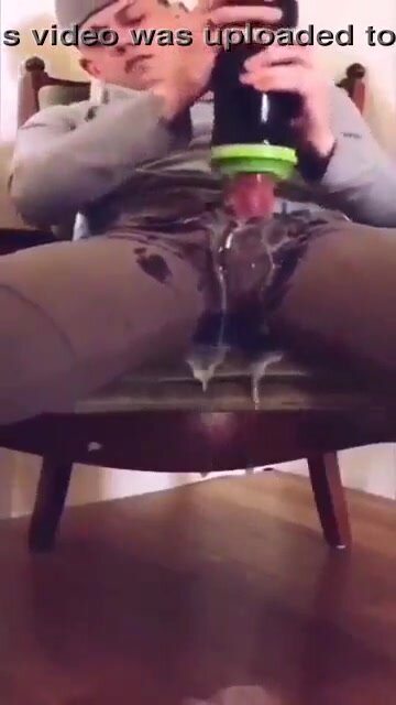 Teen Gay Jerk Cumming hard
