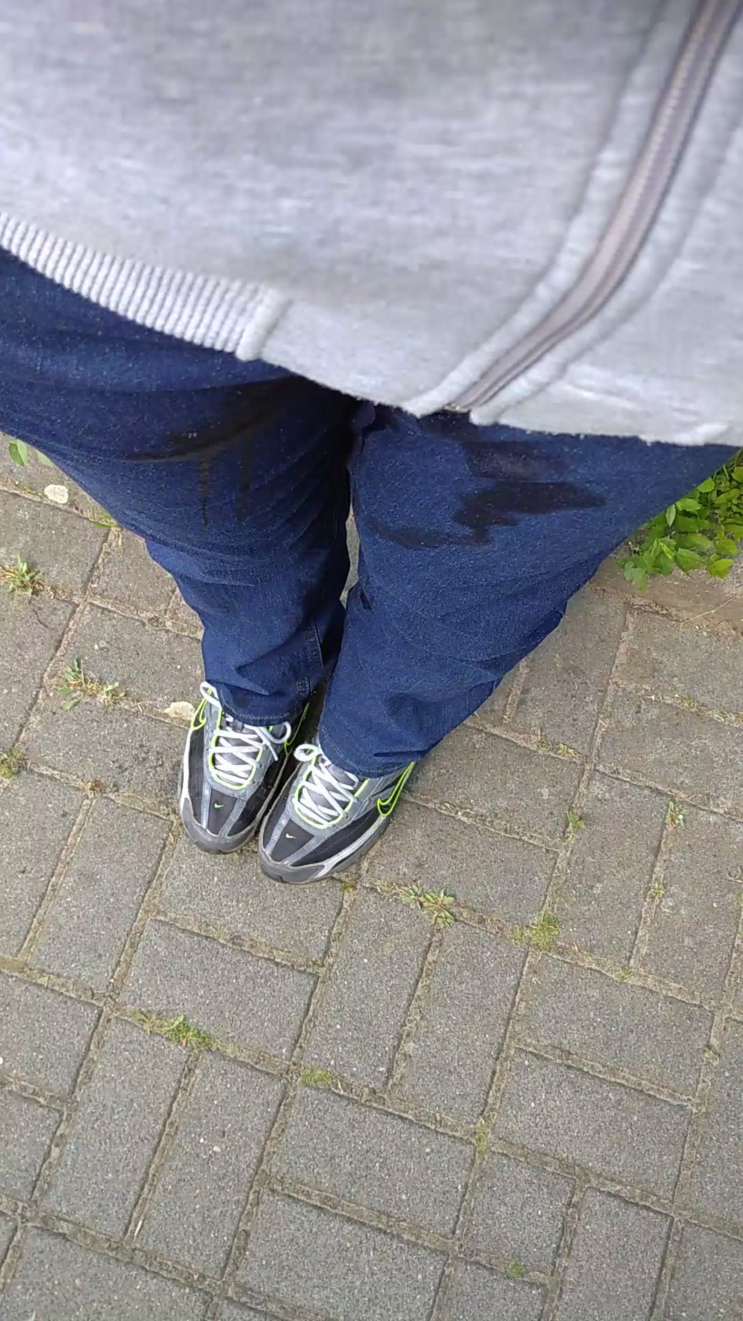 My first public jeans wetting