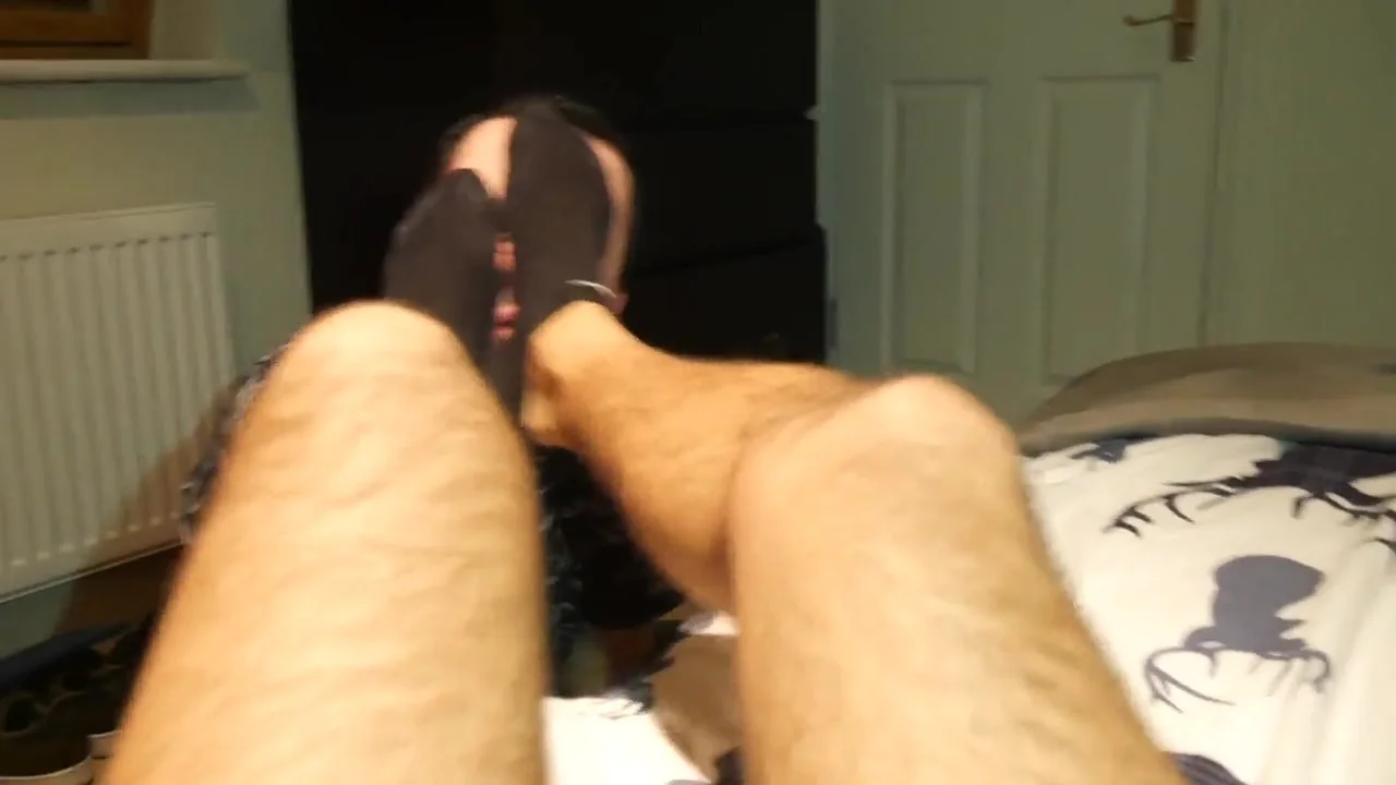 Black Socks Worshipping - ThisVid.com em inglês