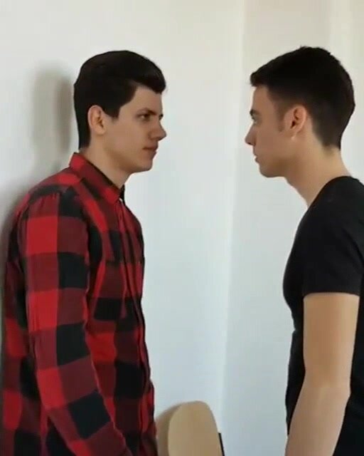 Stare down Hypnosis