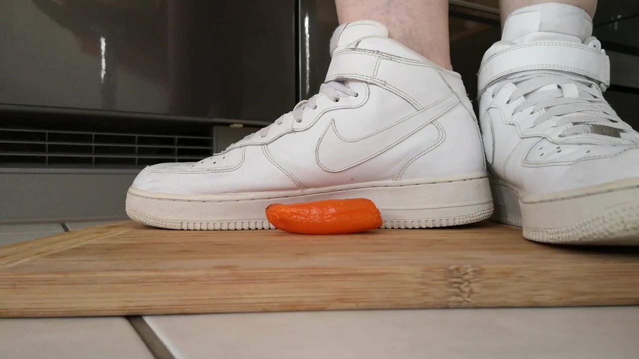 Air Force One flatten peppers