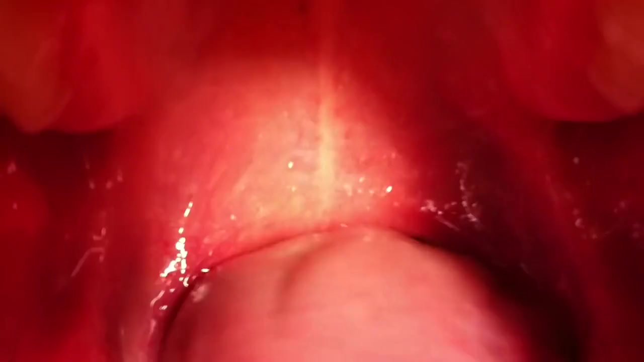 asian girl mouth - video 2