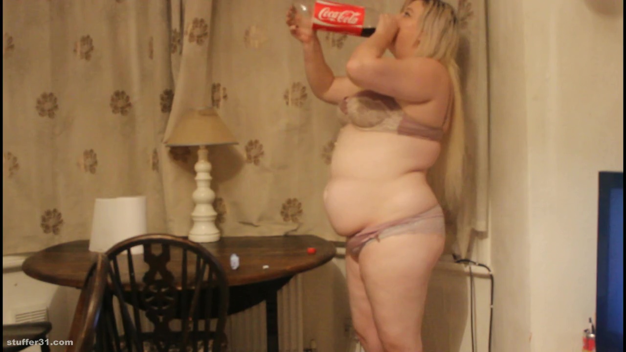 Coke & Mentos belly bloat