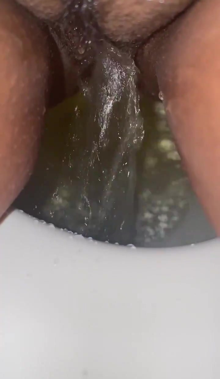 Girl Has A Large Shit