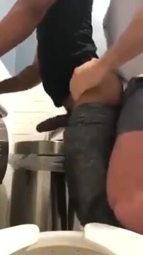 QUICK FUCK IN THE BATHROOM STALL