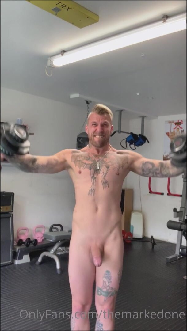 GYM desnudo
