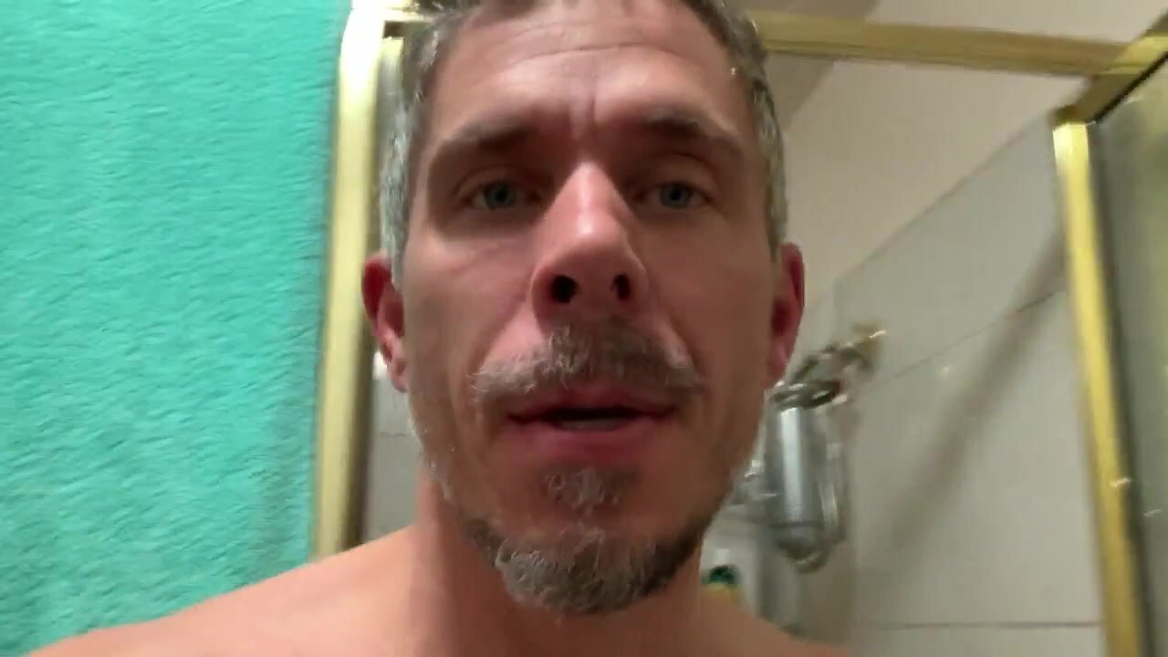 German Straight Pornstar In Shower