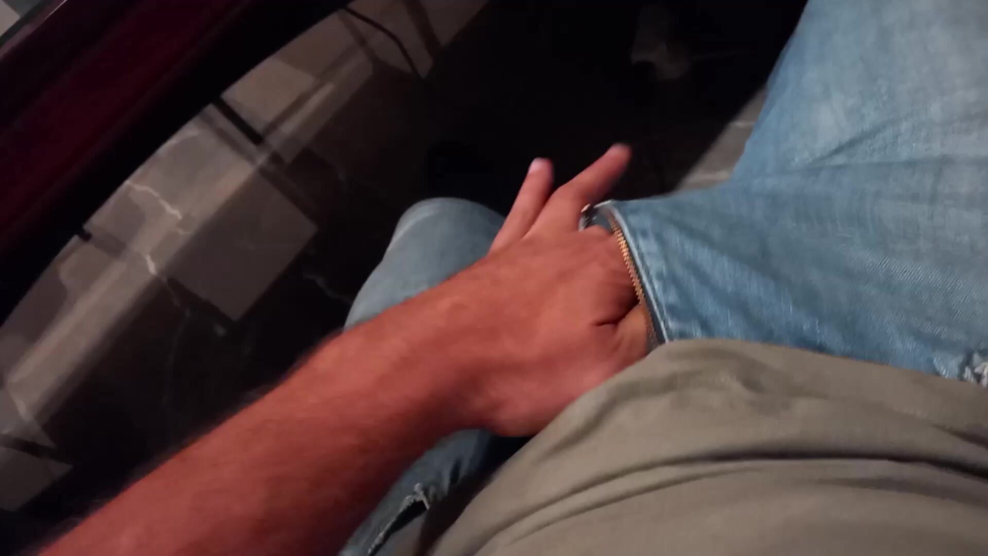 Bulge Rub and Wank