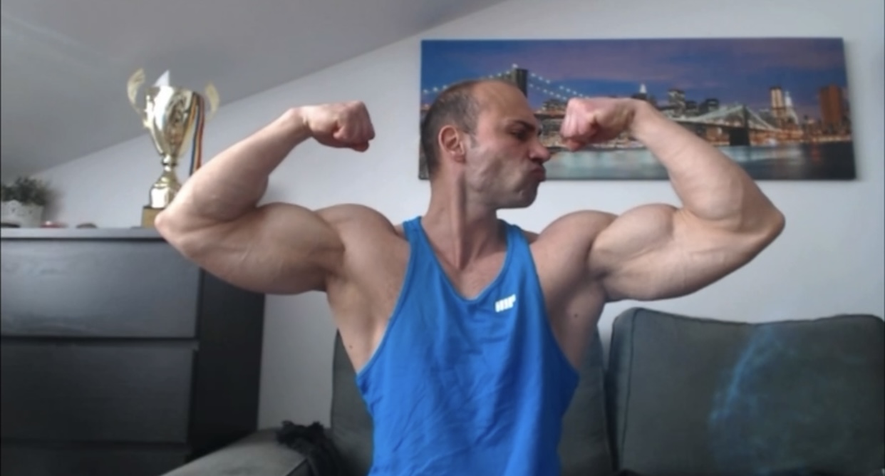 Big Biceps!