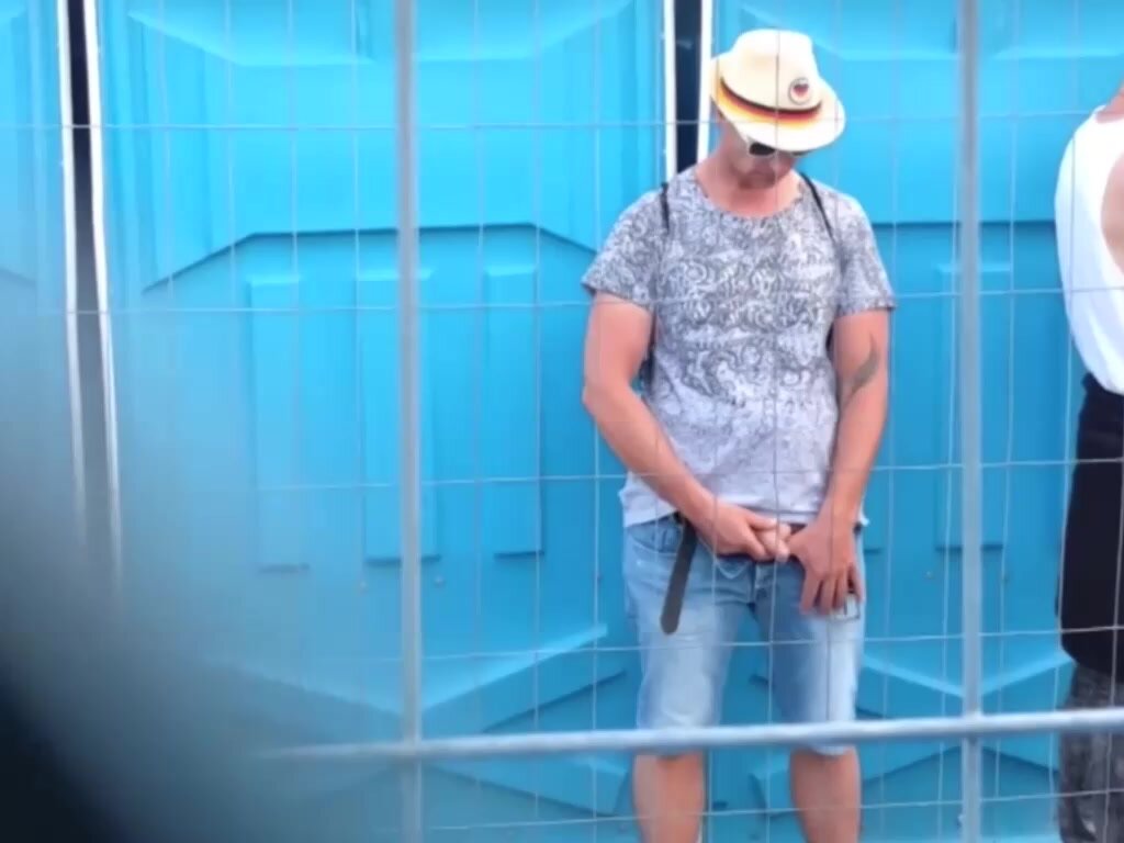 Public Pissers - video 4