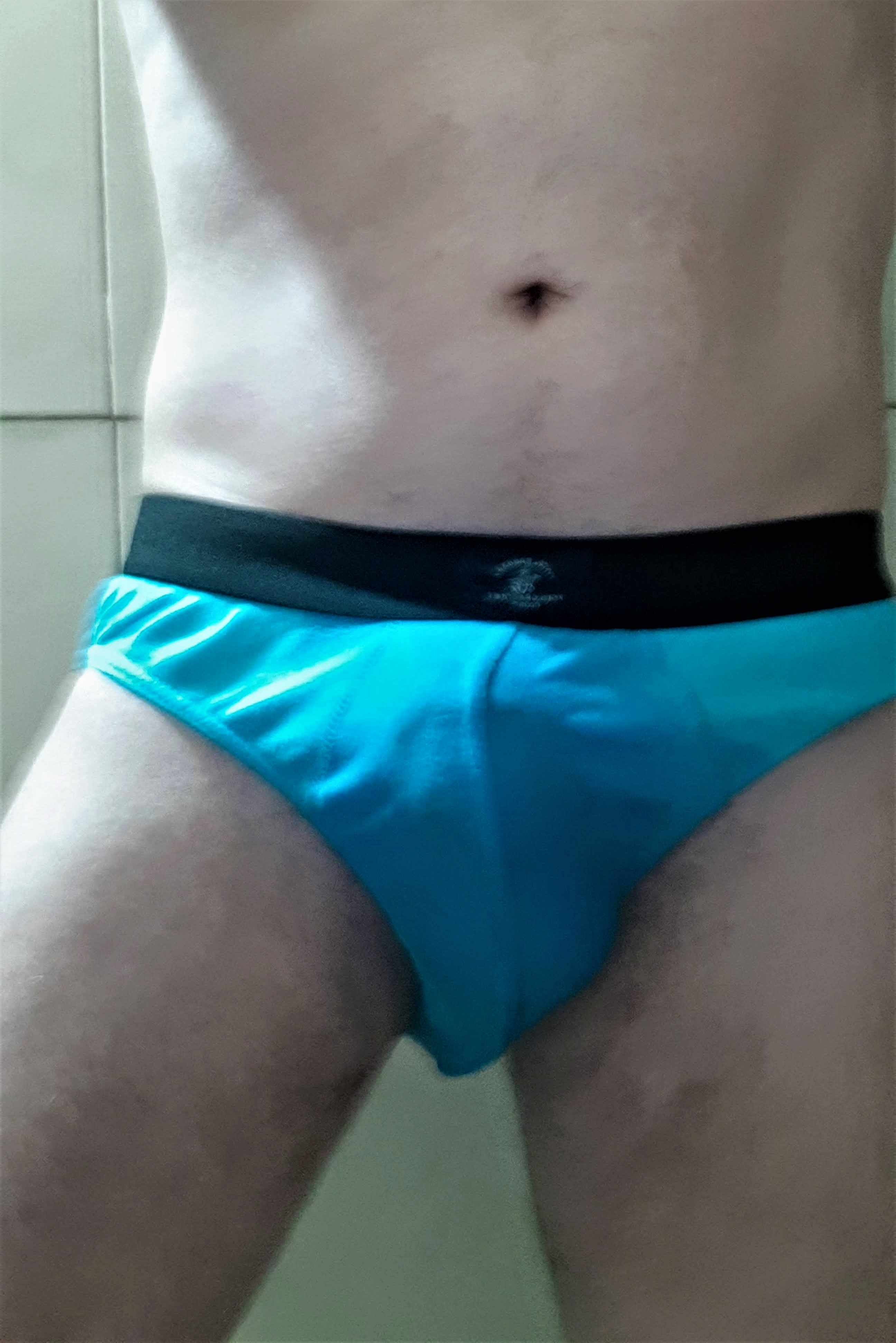 Piss in blue underwear