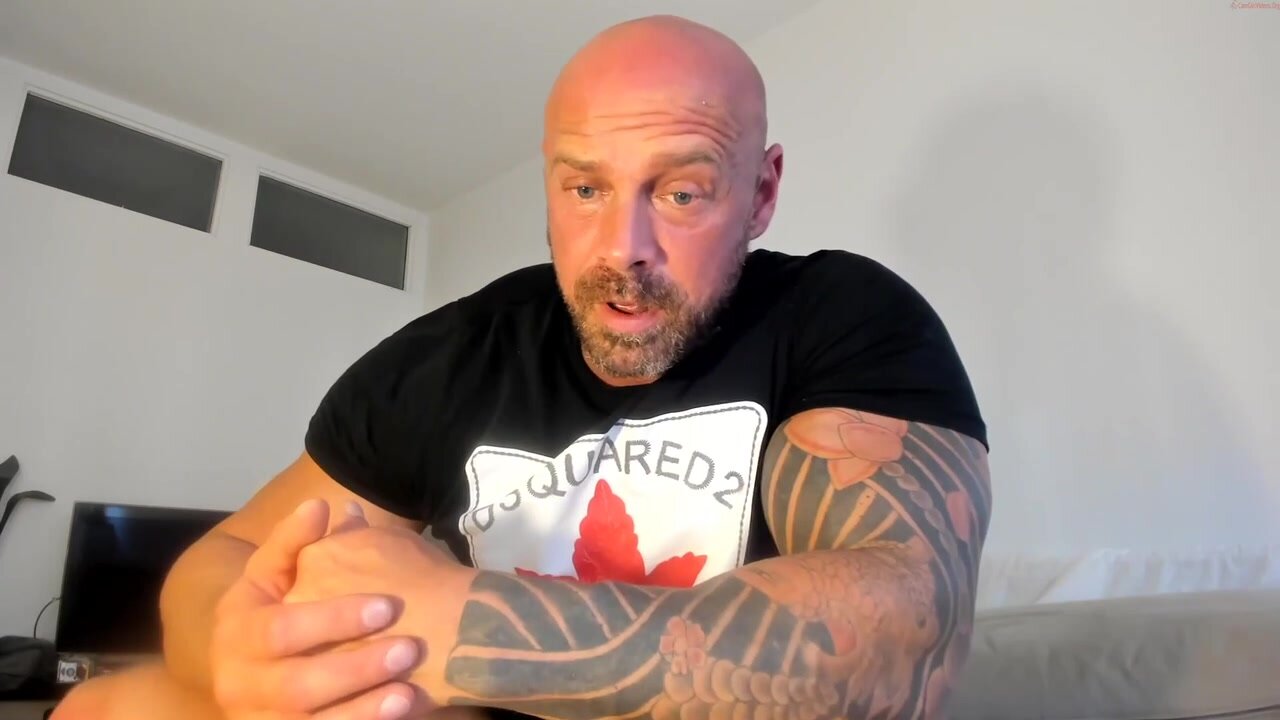 Canadian Daddy Beef! - video 2