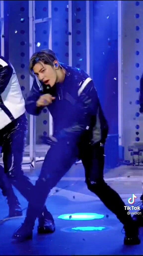 Kpop in leather