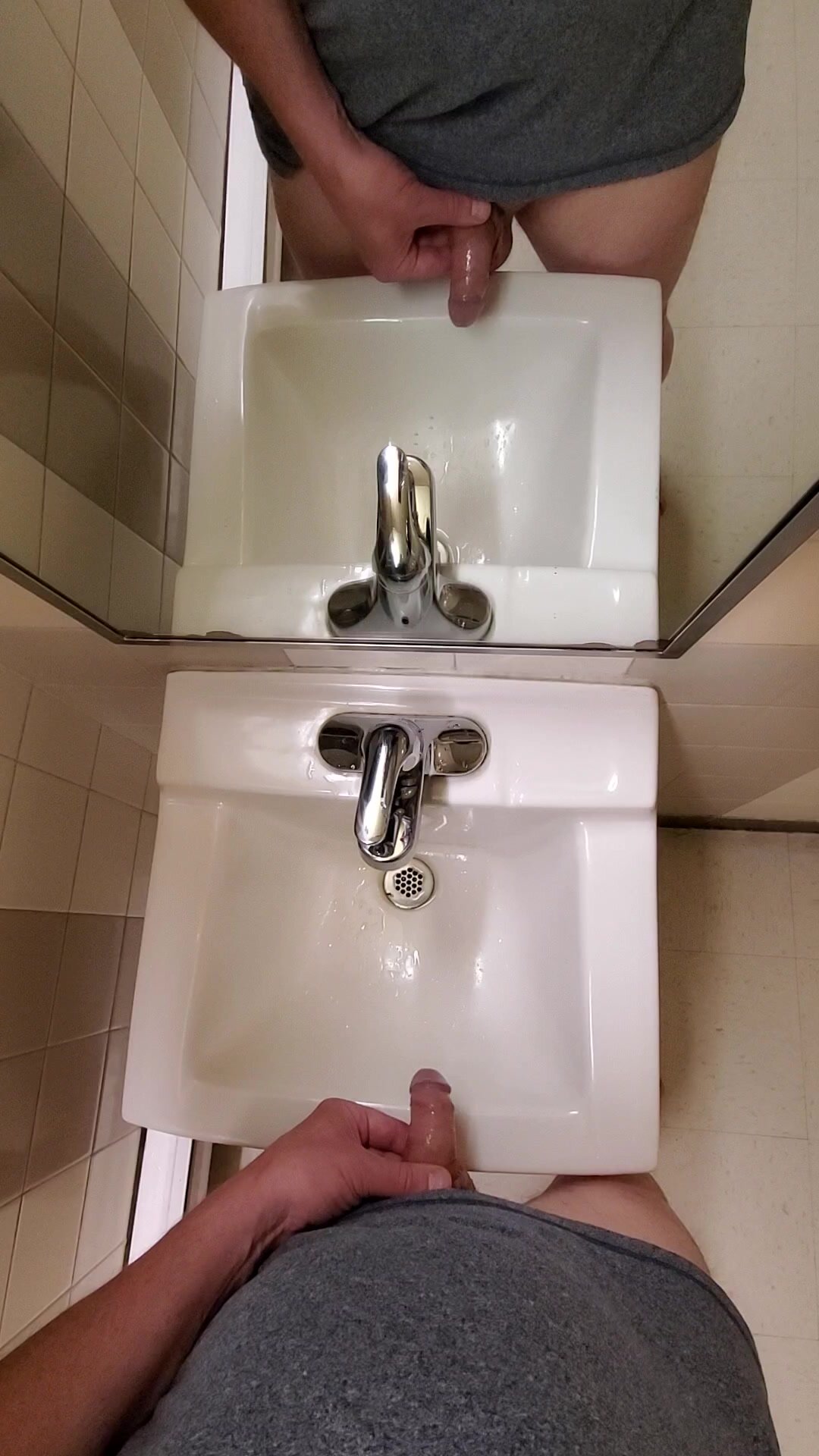 Public washroom pee and cum 2