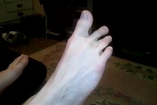 Dexterous toes