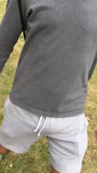 Jogger Shows Off His Bulge!