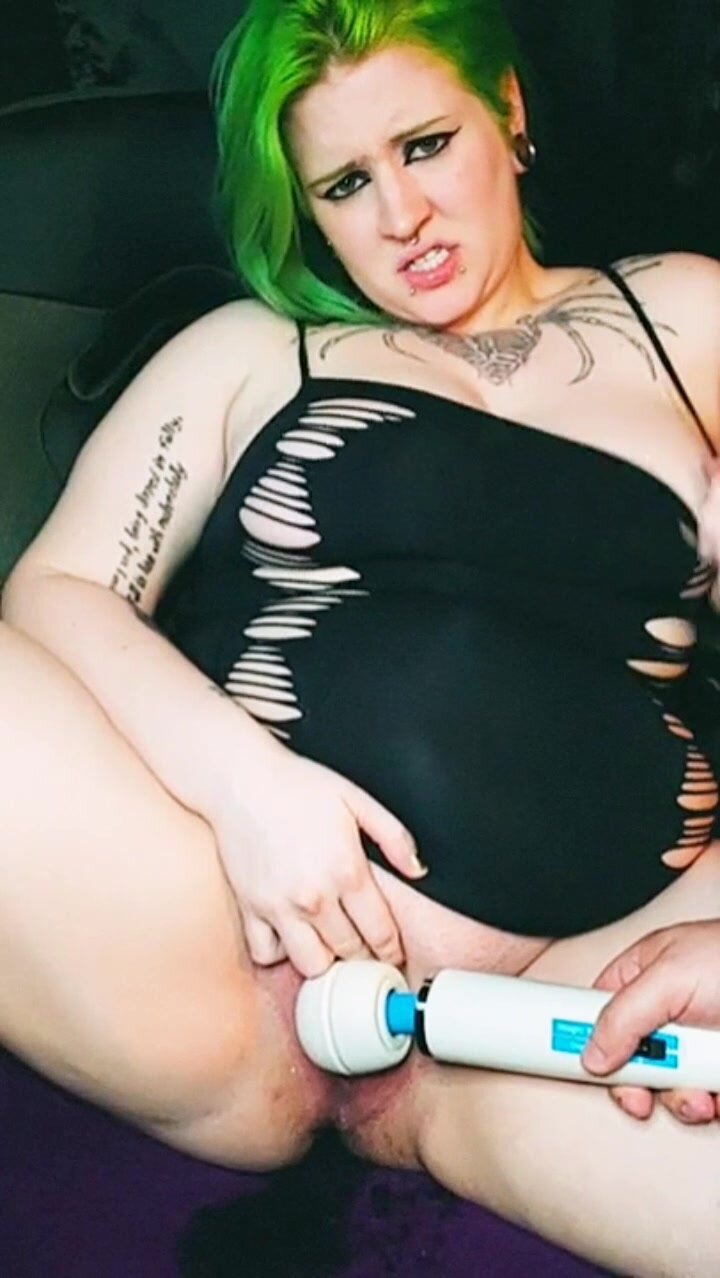 Goth BBW Babe Squirts For Her Daddy