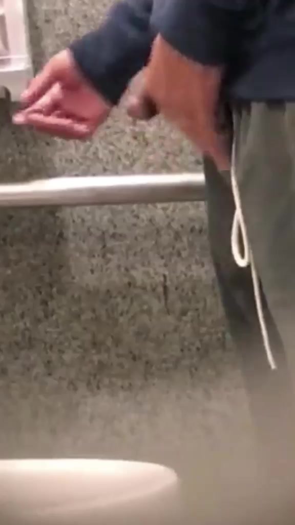 Public Pisser - video 69