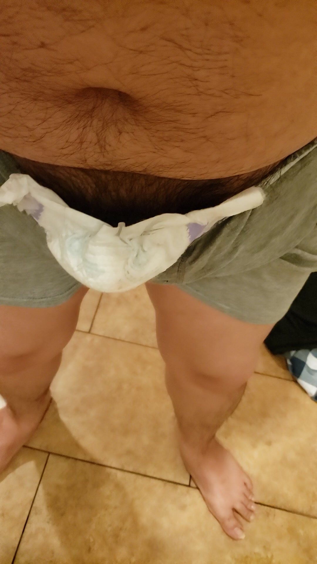 Huggies wet diaper play