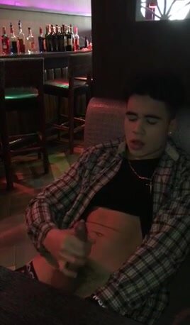 Restaurant Jerkoff & Cum!