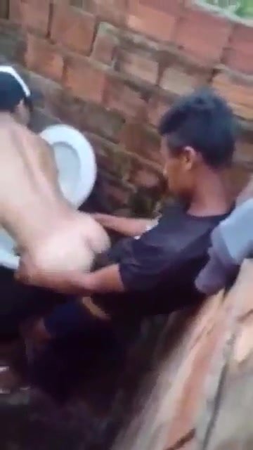 Fudendo o viado